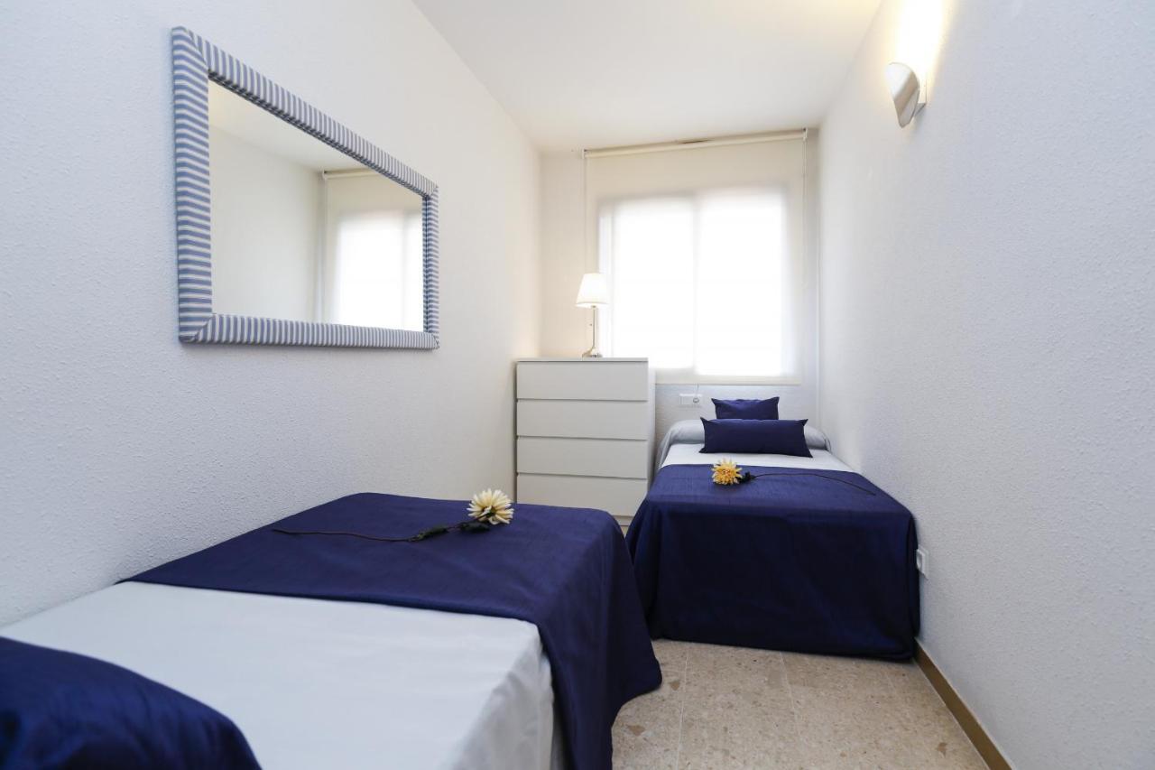 Playalarga 2 Planet Costa Dorada Apartment Salou Bagian luar foto